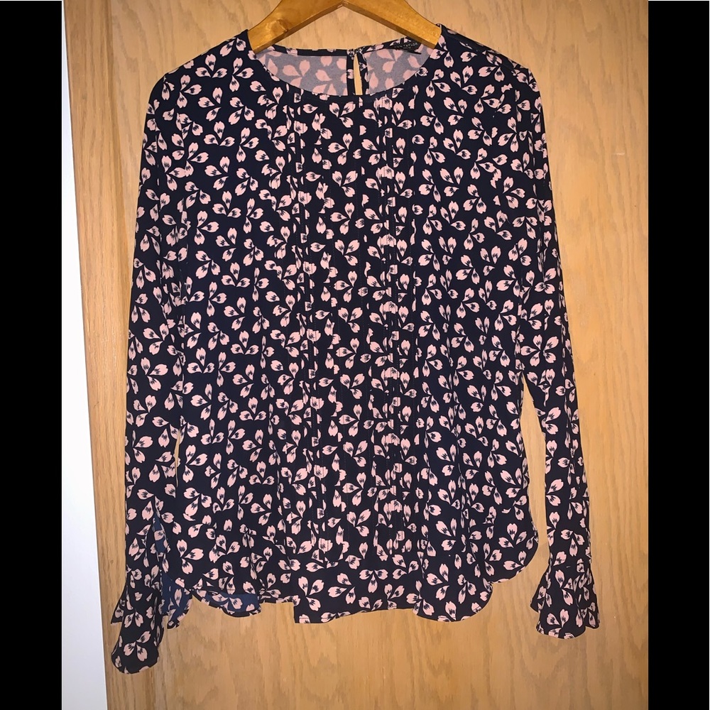 Ann Taylor navy and pink blouse
